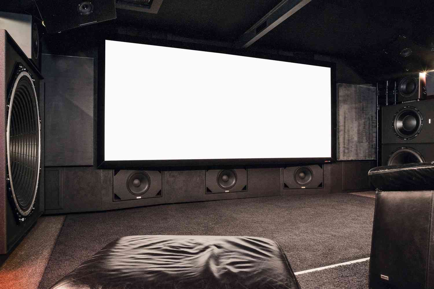 Ratgeber Ascendo-Immersive- Audio-Referenzkino: Professionelles Heimkino von AIA mit 50-Zoll-Subwoofer - News, Bild 3