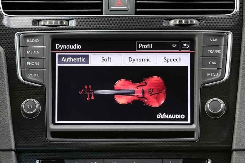 Dynaudio passat b7