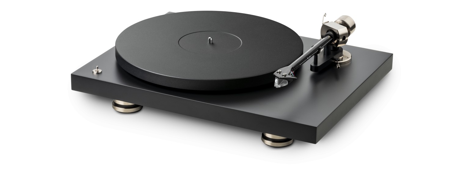 HiFi Pro-Ject mit neuem Plattenspieler Debut PRO B - True Balanced Mini-XLR-Ausgangsbuchse - News, Bild 1