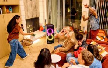 Marke: JBL Mehr als nur Sound. Mit der JBL PartyBox 720 die Menge in Bewegung bringen, Bild 1 HiFi Mehr als nur Sound. Mit der JBL PartyBox 720 die Menge in Bewegung bringen - News, Bild 1