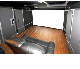 Ratgeber LESERKINO (22): BATCAVE CINEMA - Bassgewaltiges 7.1.5-Dolby-Atmos-Themen-Kino mit 21-Zoll-Subwoofer - News, Bild 1