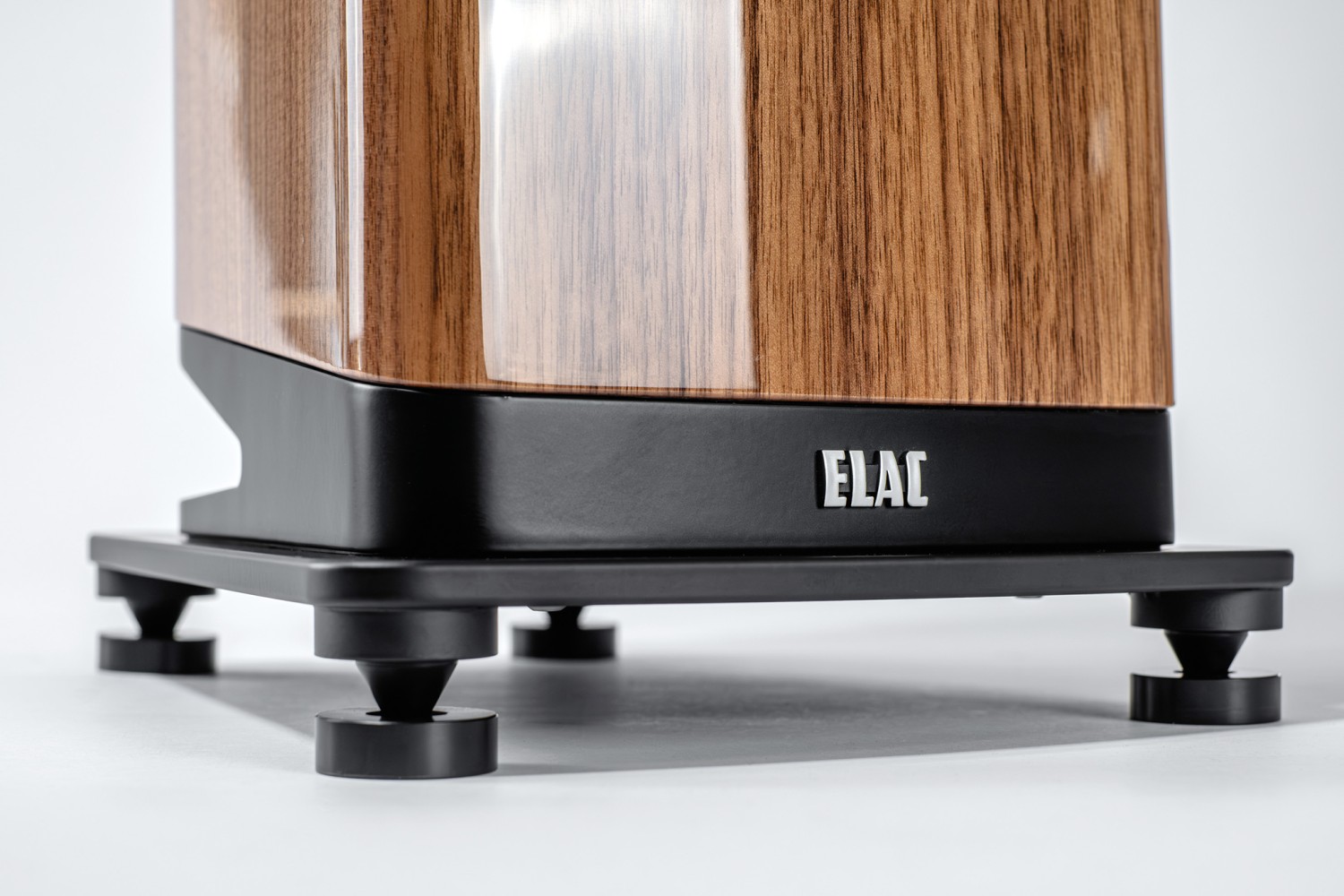 Lautsprecher Stereo Elac Vela 2.0 VFS409.2 im Test, Bild 9