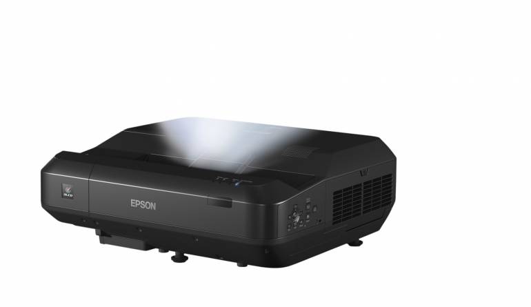 Beamer Epson EH-LS100 im Test, Bild 1